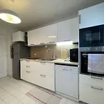 L Escapade T2 Port Frejus